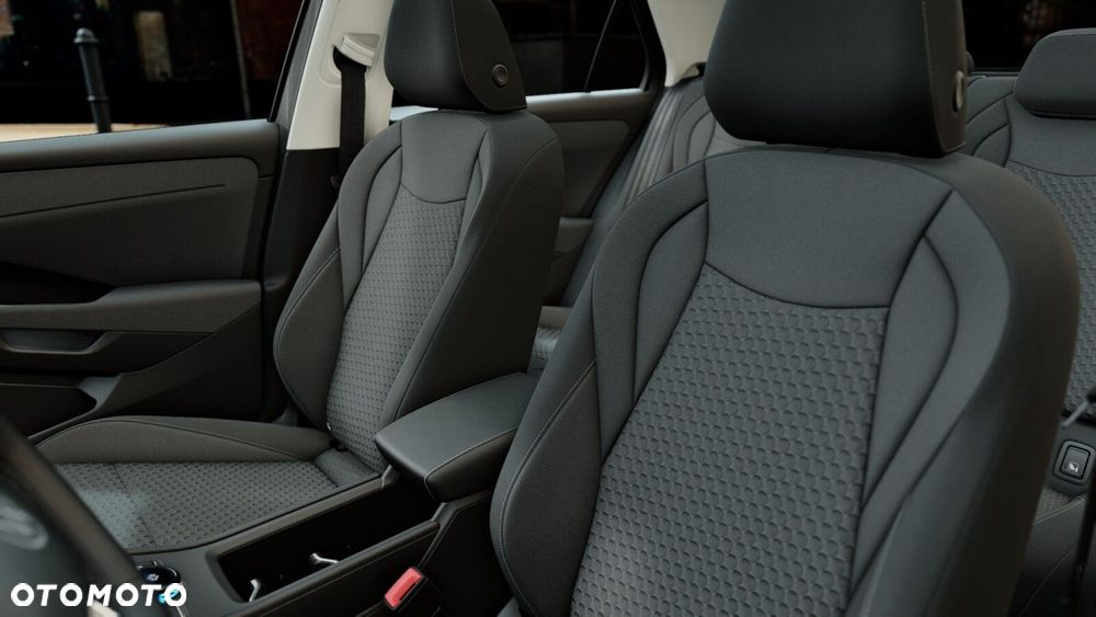 Volkswagen T-Roc 1.5 eTSI Life DSG - 11