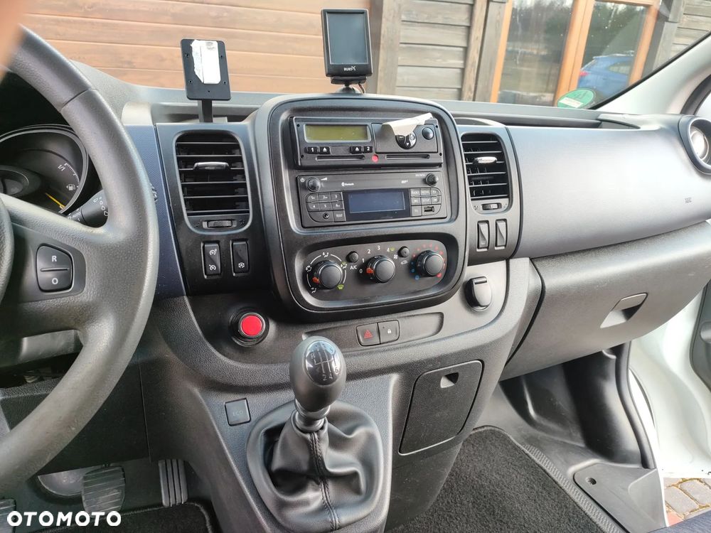Opel VIVARO - 18