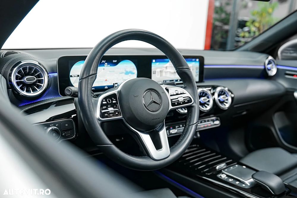 Mercedes-Benz CLA 200 7G-DCT Edition Progressive Line - 17