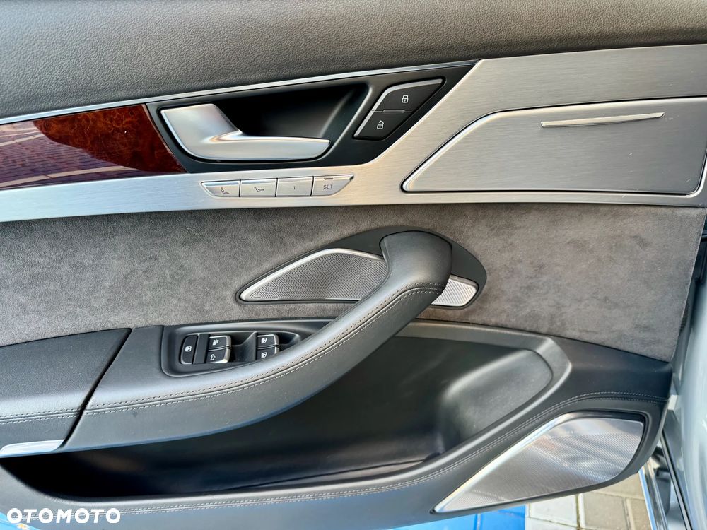 Audi A8 4.2 TDI L Quattro - 27