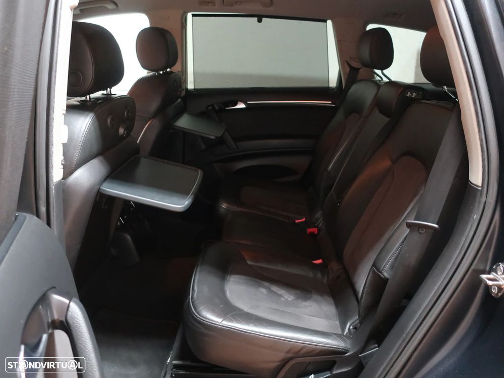 Audi Q7 3.0 V6 TDi quattro Tiptronic - 26