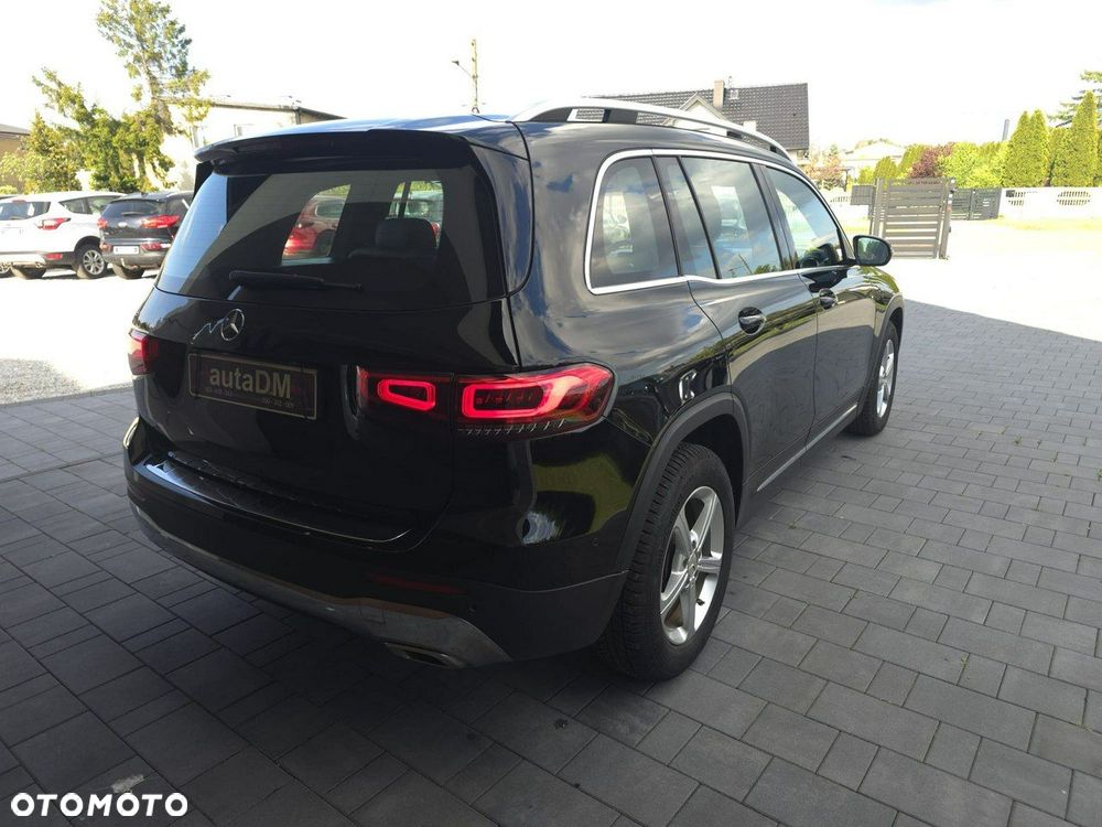Mercedes-Benz GLB - 7