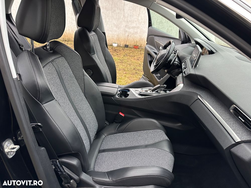 Peugeot 3008 - 11