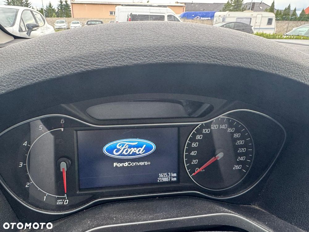 Ford S-Max - 10