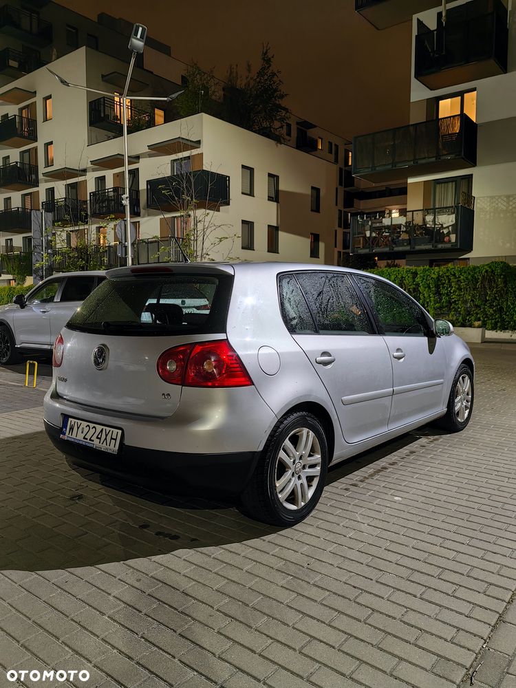 Volkswagen Golf - 13