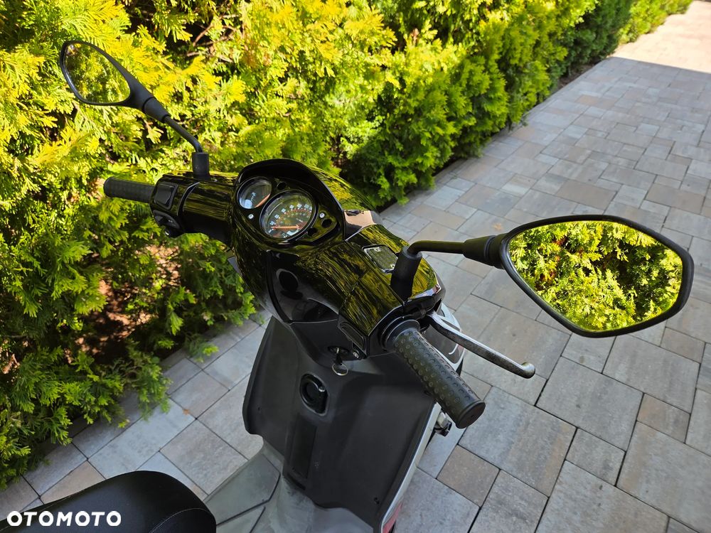 Aprilia SR - 13
