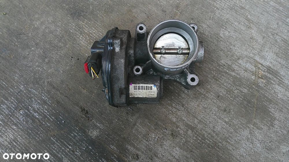 FORD FOCUS MK2 1.8 16V PRZEPUSTNICA 4M5G-FA