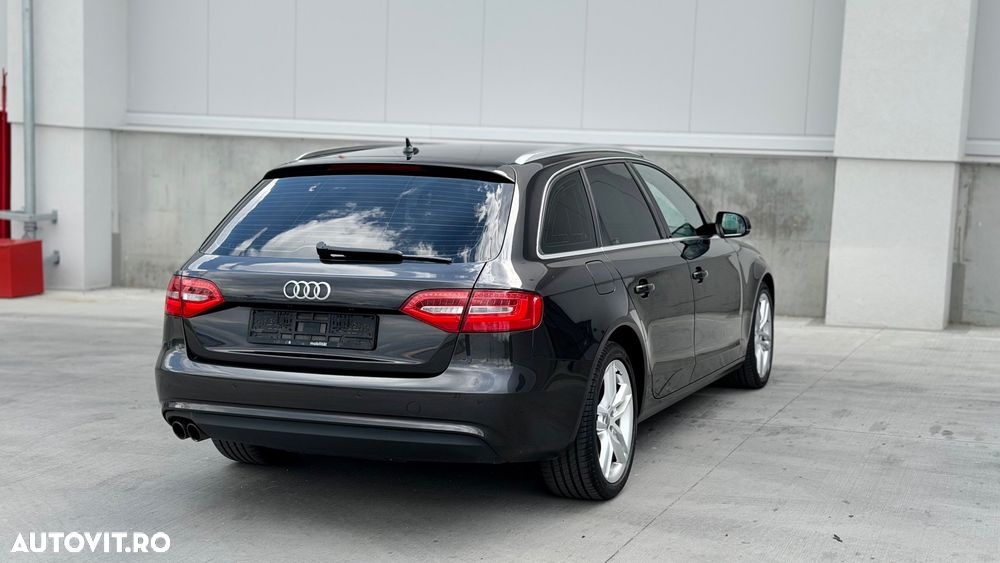 Audi A4 2.0 TDI DPF multitronic Ambiente - 10