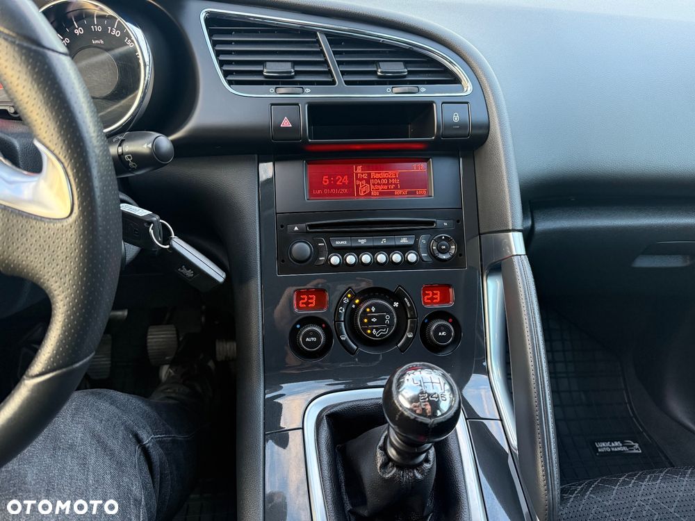 Peugeot 3008 1.6 HDi Style - 20
