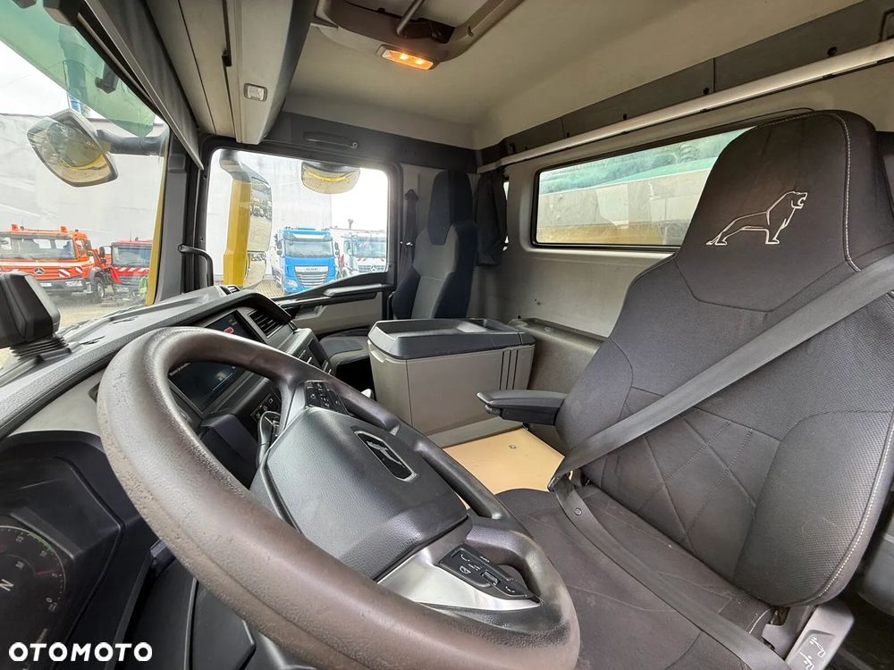 MAN TGS 32.470 8x4 WYWROTKA - 8
