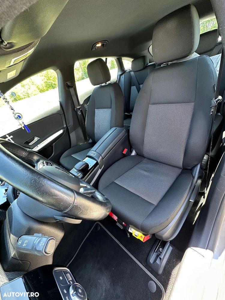 Mercedes-Benz CLA 180 d 8G-DCT - 16
