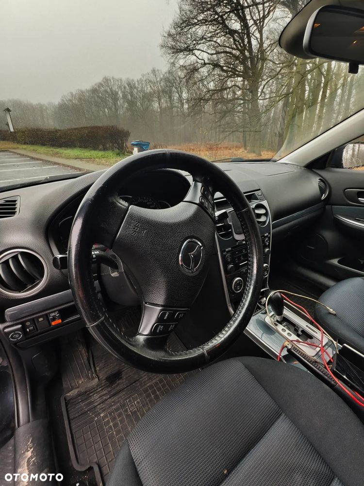 Mazda 6 2.0 Exclusive + - 3