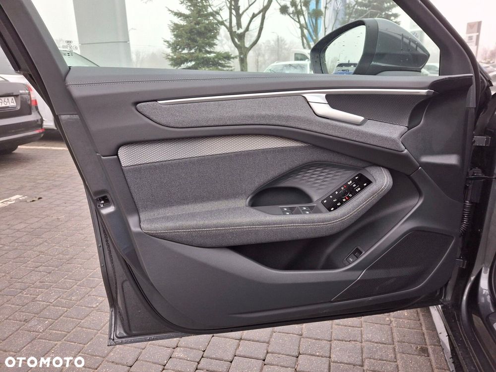 Audi A6 Limousine - 8