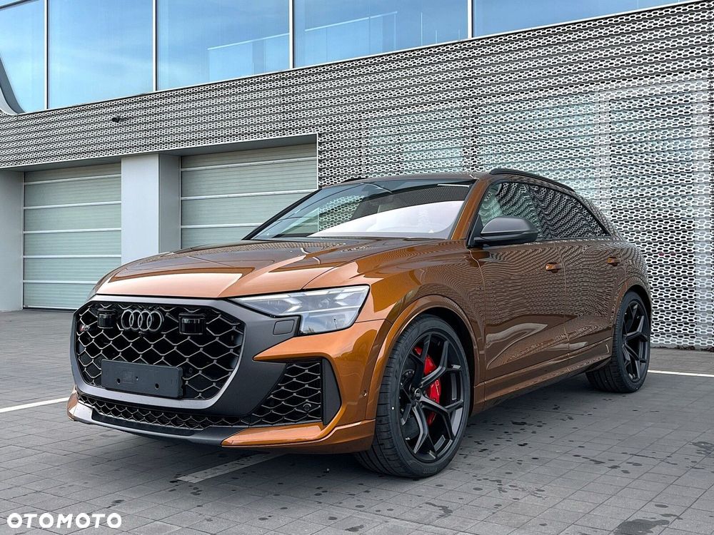 Audi RS Q8 - 7