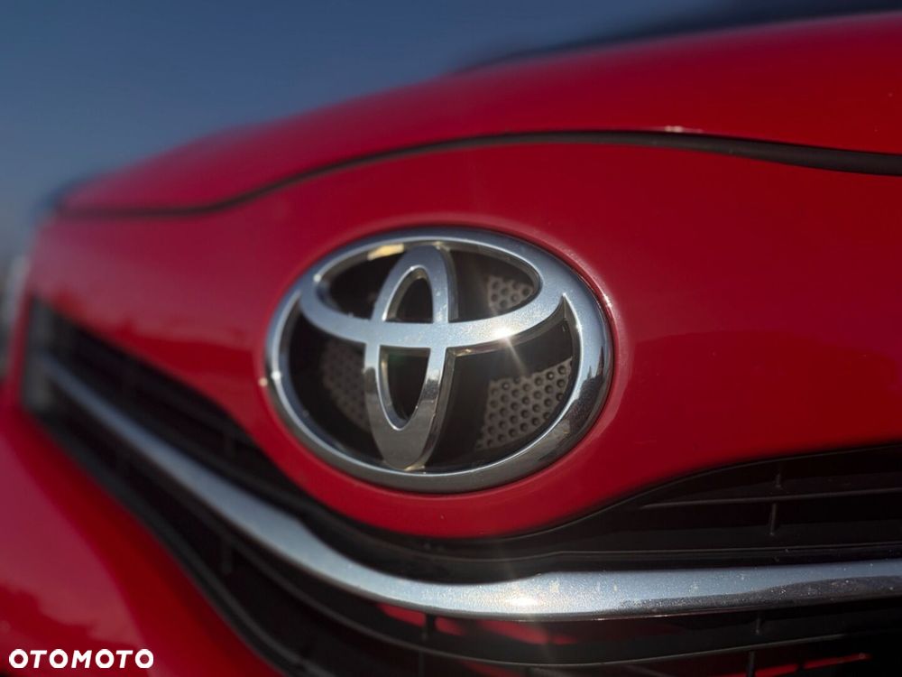 Toyota Yaris 2014 photo 3