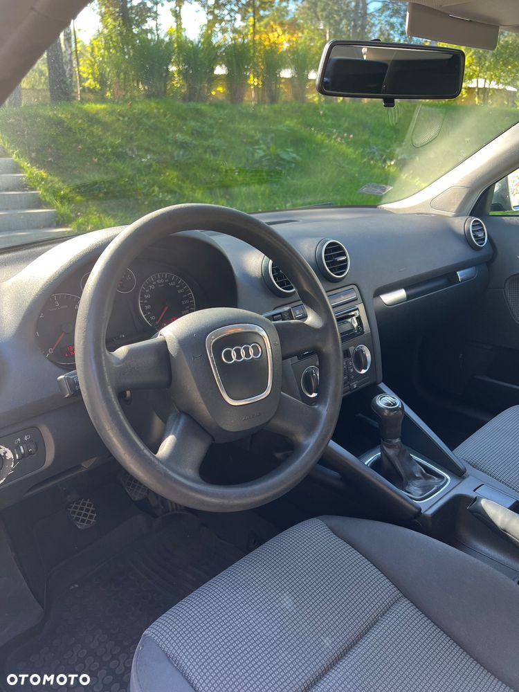 Audi A3 Sportback - 8