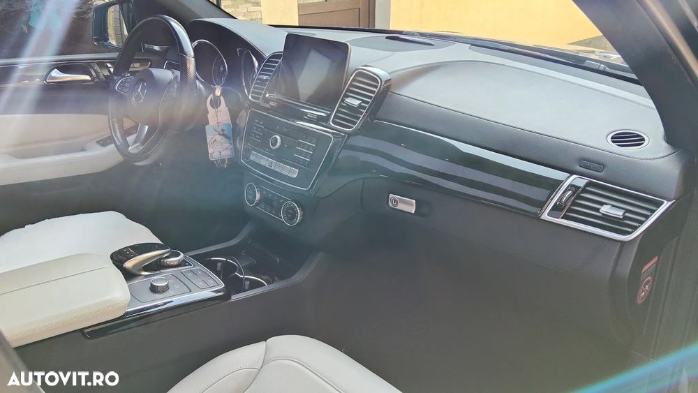 Mercedes-Benz GLE 250 d 4MATIC 9G-TRONIC Exclusive - 8