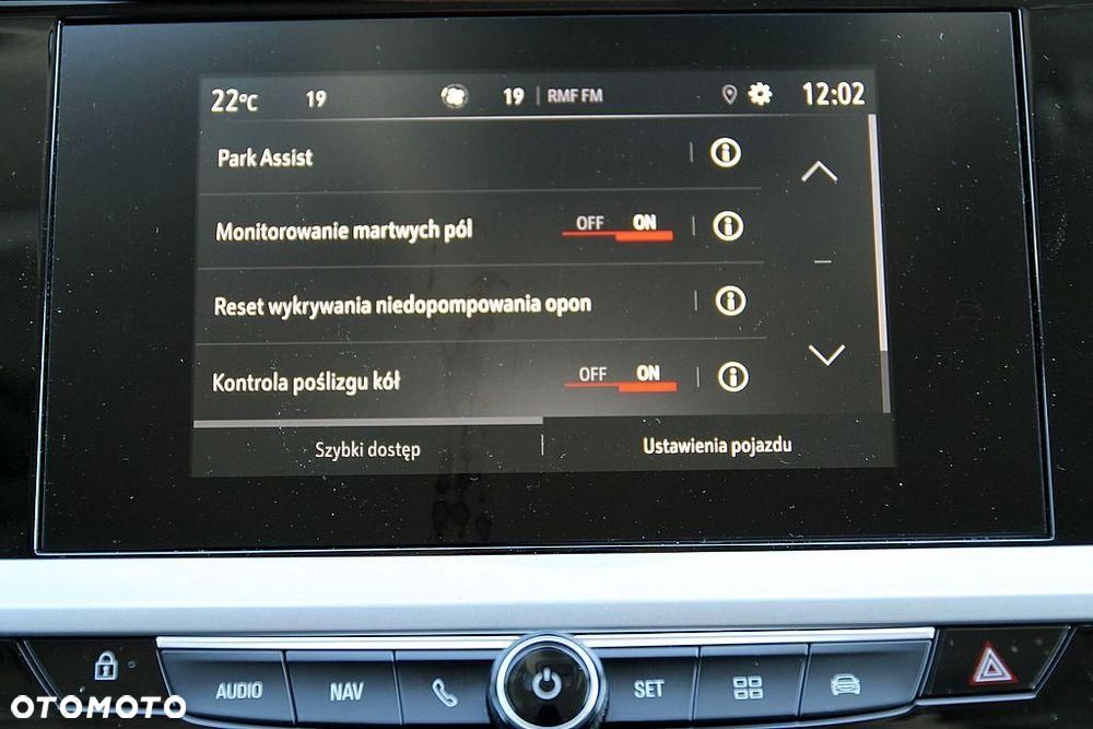 Opel Grandland 1.2 T GS S&S - 33