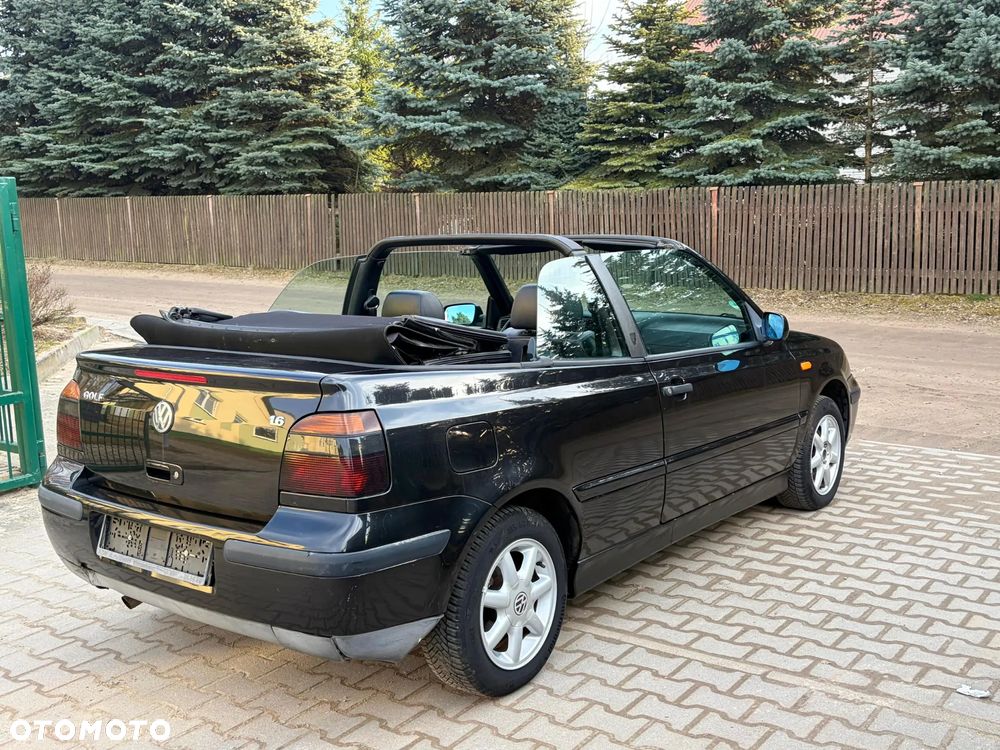 Volkswagen Golf Cabrio - 4