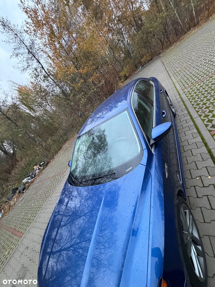 Volkswagen Passat 1.8 TSI (BlueMotion Technology) DSG Highline - 8