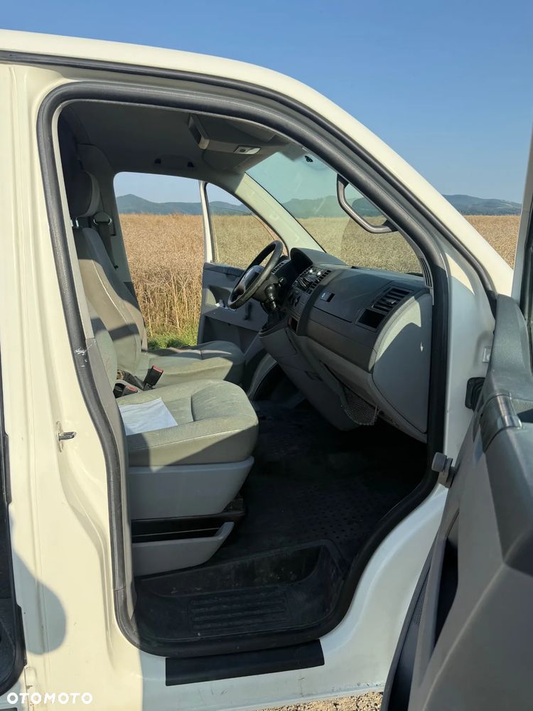 Volkswagen Transporter T5 TDI L1H1 - 35