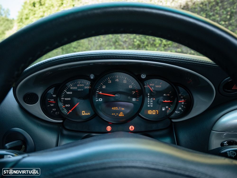 Porsche 911 Turbo — fotografia 44