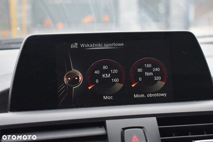 BMW Seria 1 114d Sport Line - 16