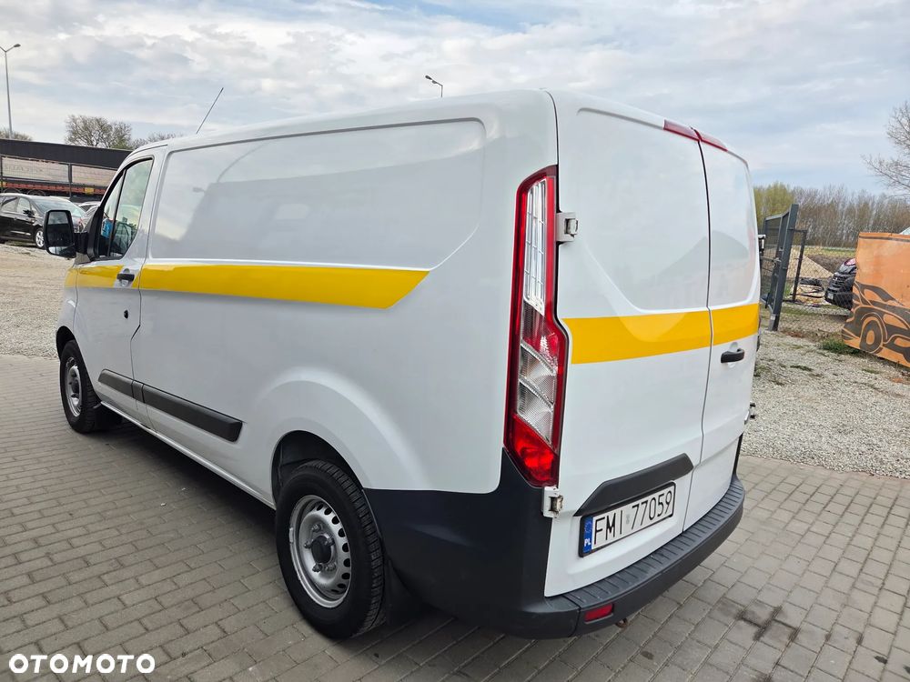 Ford Transit Custom - 10
