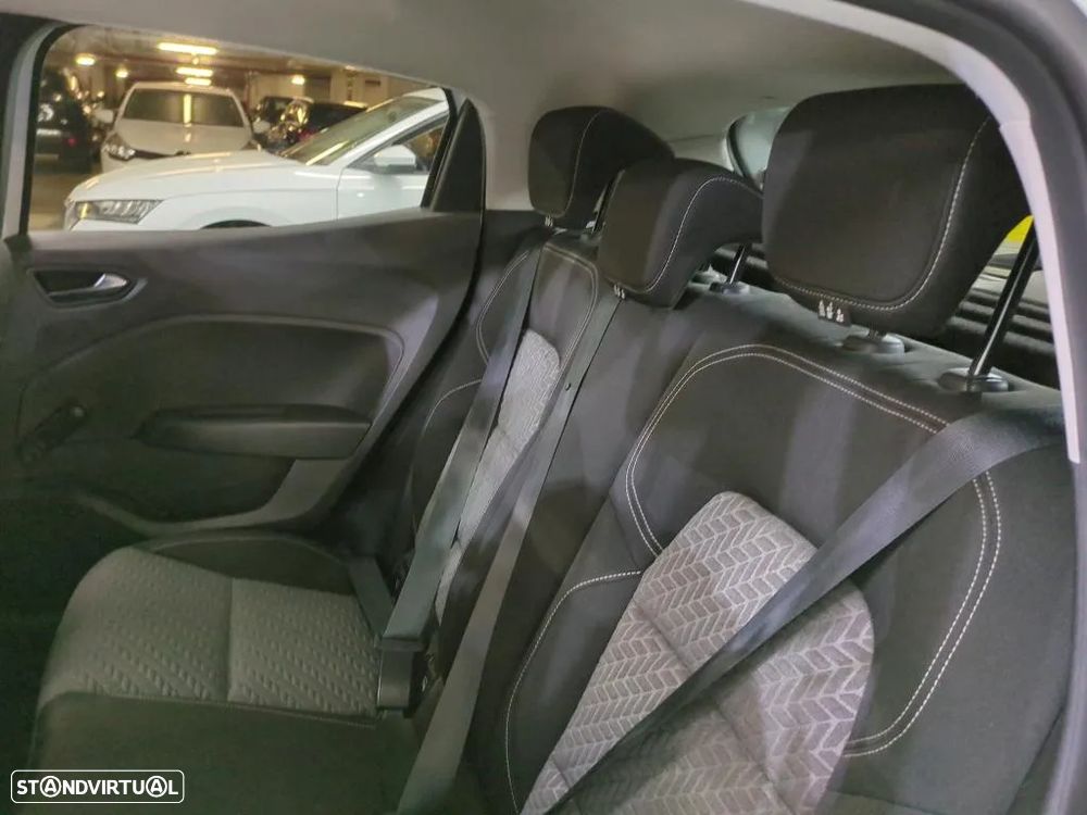 Renault Clio 1.5 Blue dCi Limited - 9