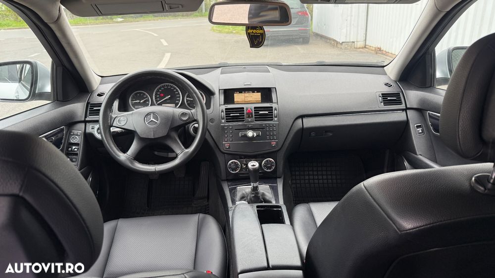 Mercedes-Benz C 200 CDI - 26