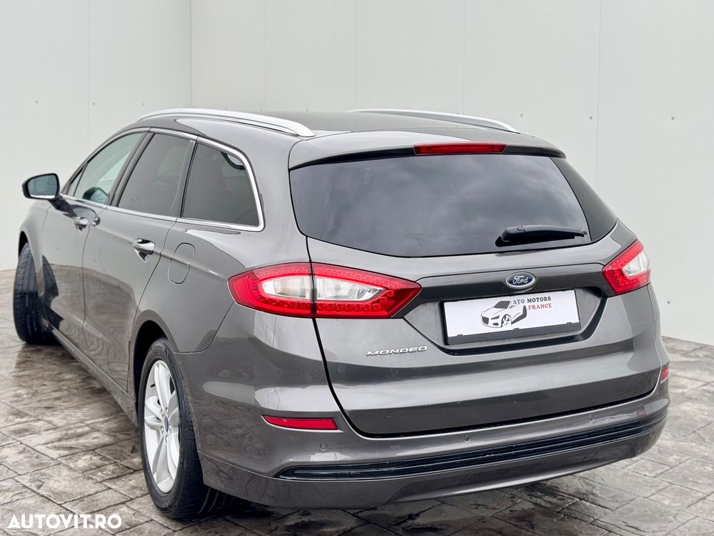 Ford Mondeo 2.0 EcoBlue Aut. Titanium - 4