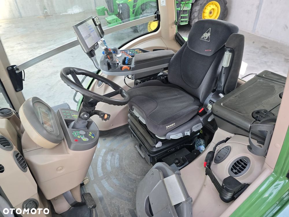 Fendt 828 S4 - 9
