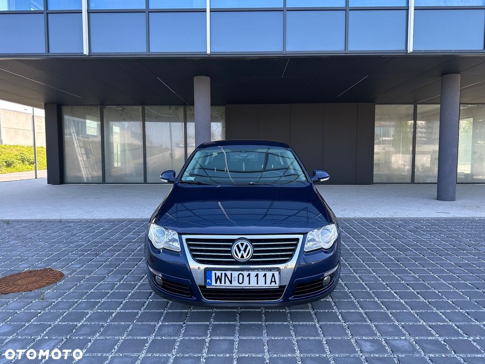 Volkswagen Passat 2.0 TDI Highline - 2