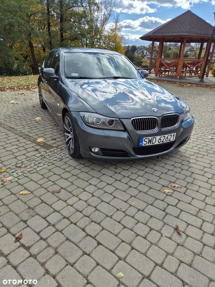 BMW Seria 3 325d - 14