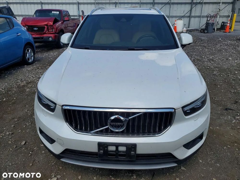 Volvo XC 40 T5 AWD Inscription - 5