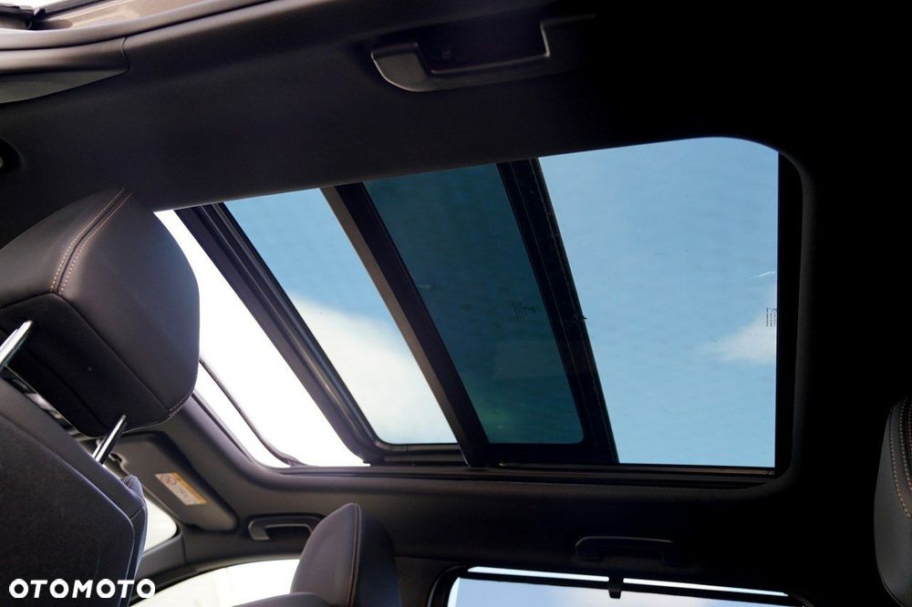Peugeot 5008 - 23