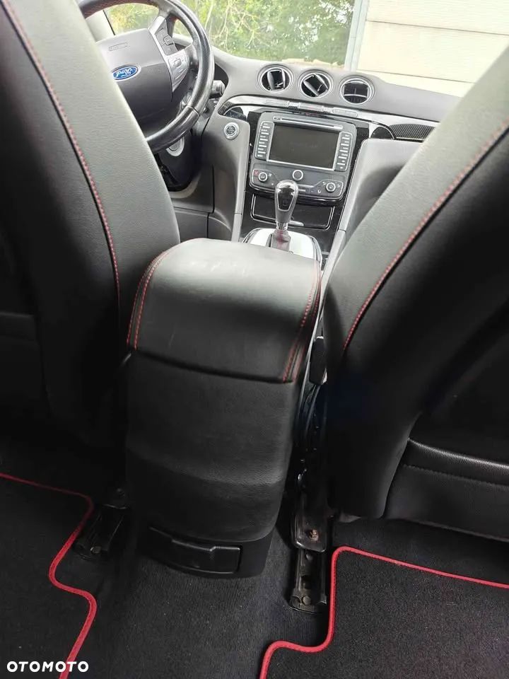 Ford S-Max 2.0 EcoBoost Titanium - 12