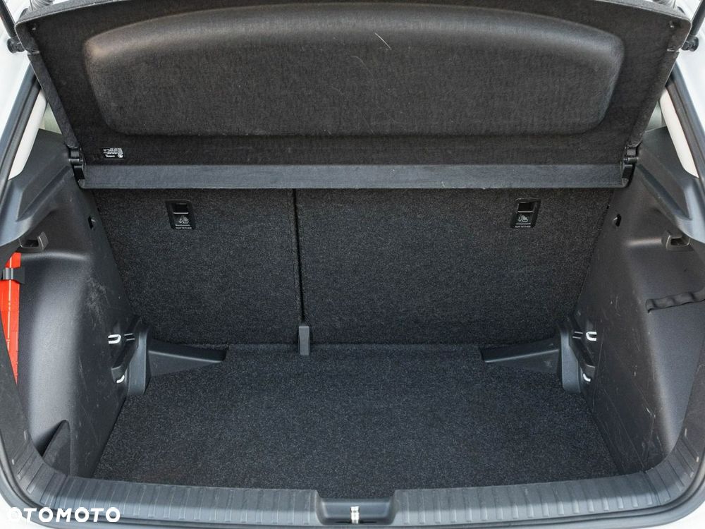 Skoda Fabia 1.0 Ambition - 24