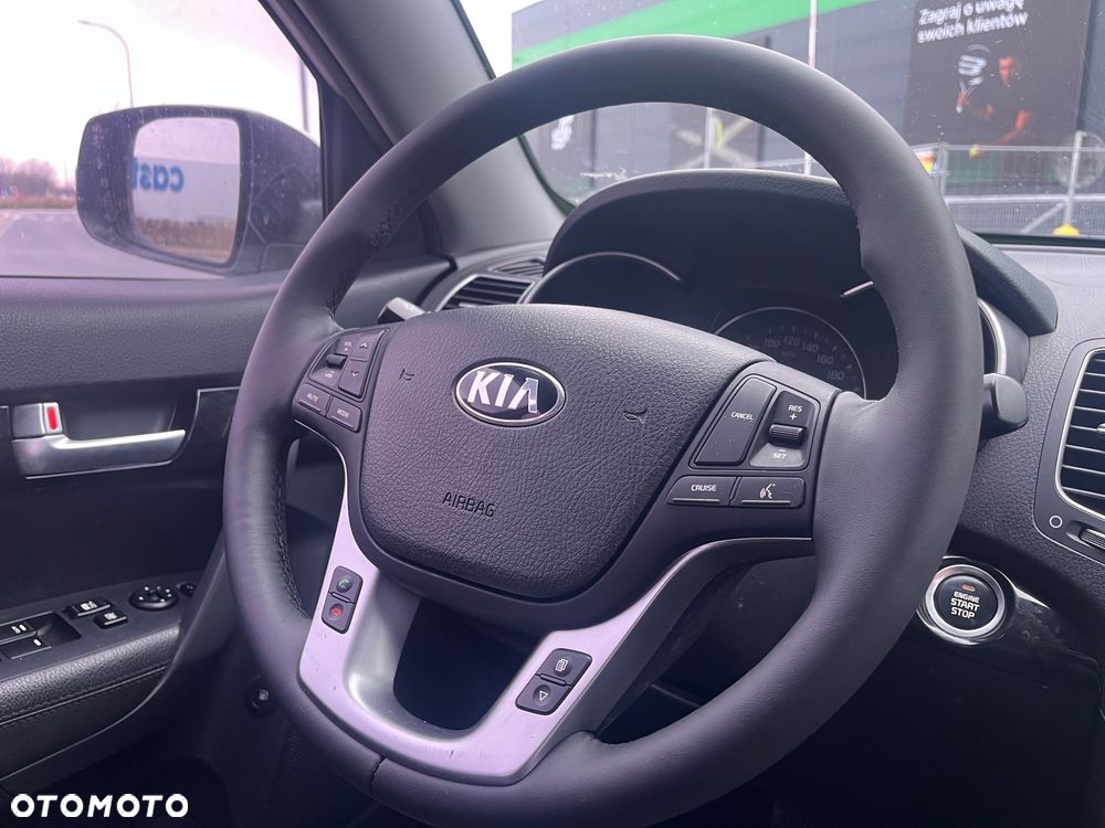 Kia Sorento - 16