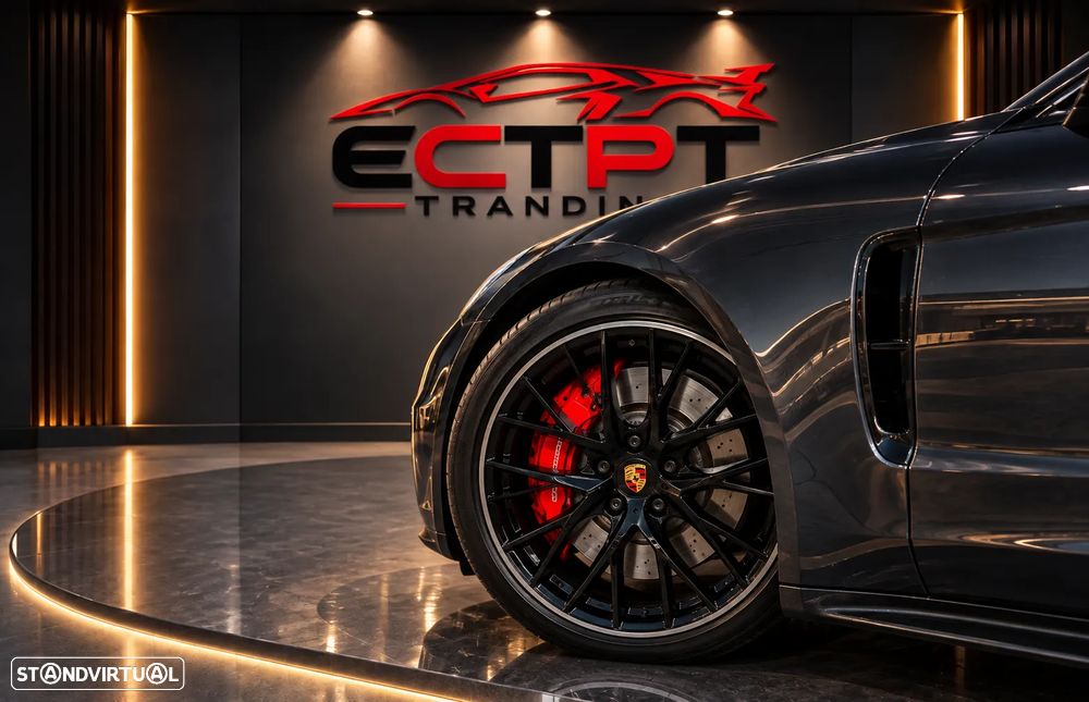 Porsche Panamera Sport Turismo - 5
