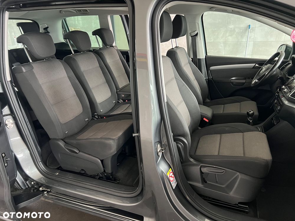 Volkswagen Sharan 2.0 TDI 4Mot Comfortline - 24
