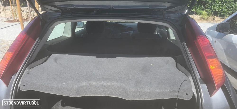 Ford Focus 1.8 TDCi Trend - 8