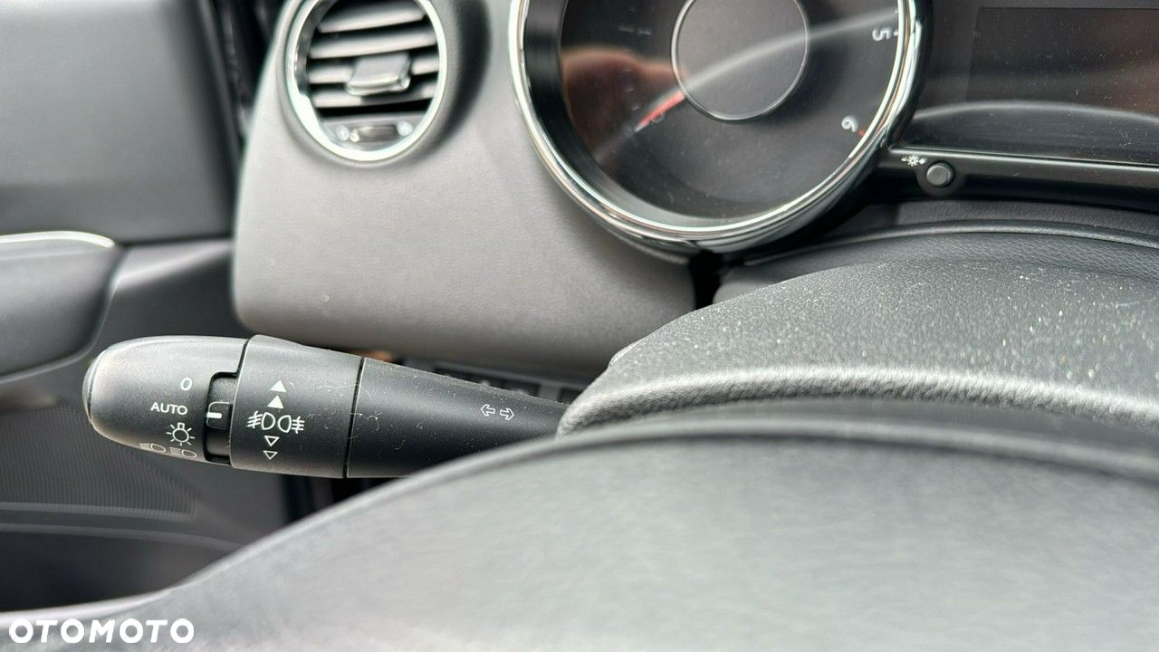 Peugeot 3008 - 21