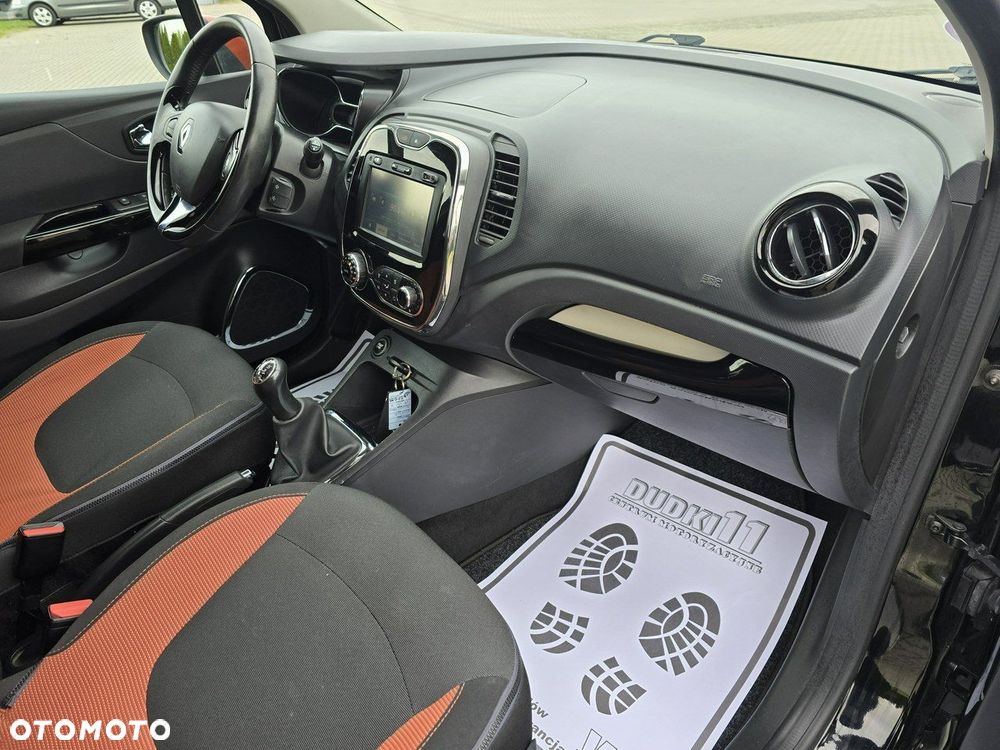 Renault Captur - 24