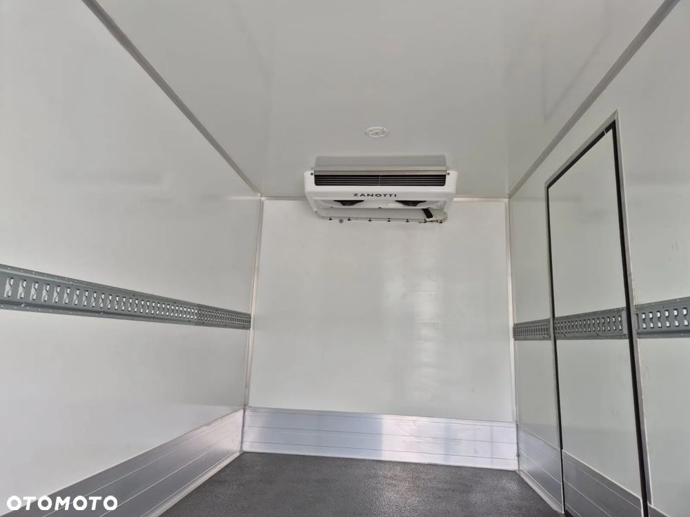 Iveco Daily / Pewny partner w biznesie ! - 17