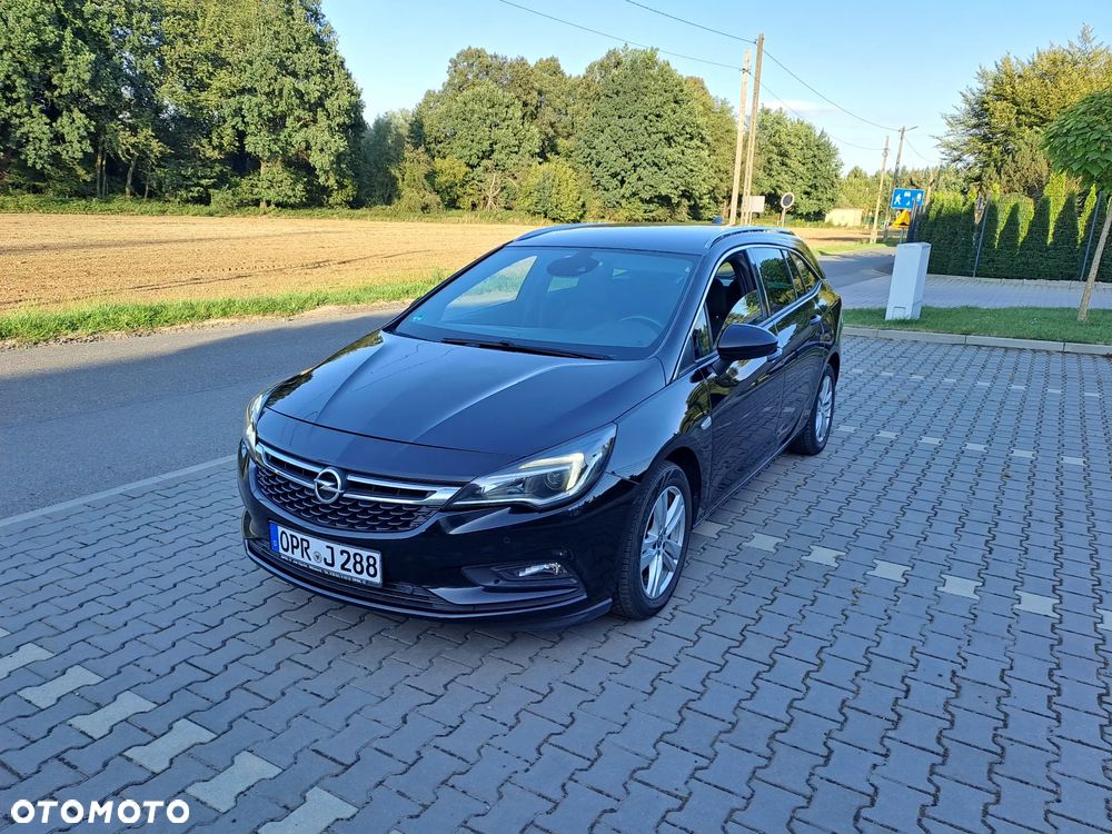 Opel Astra 1.4 Turbo Business - 1