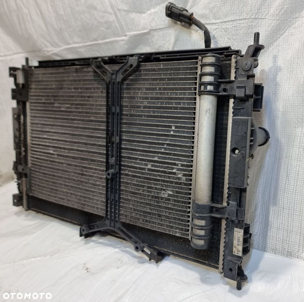 CHŁODNICE WENTYLATOR OPEL COMBO E 1,5 BLUEHDI  9809141780 9673999980 - 3