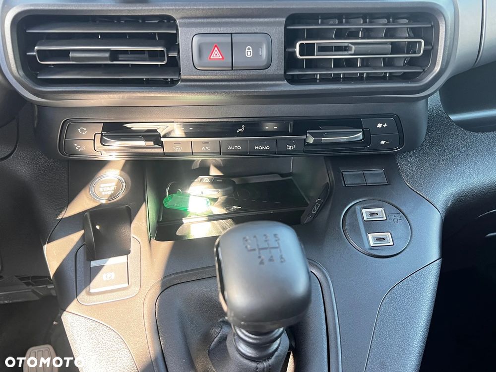 Opel Combo - 18
