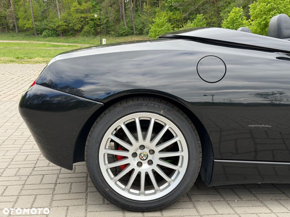 Alfa Romeo Spider 2.0-16 TSpark - 16