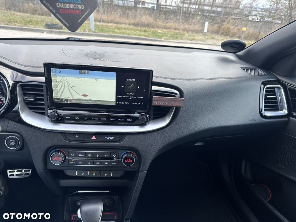 Kia ProCeed 1.6 T-GDI GT DCT - 16